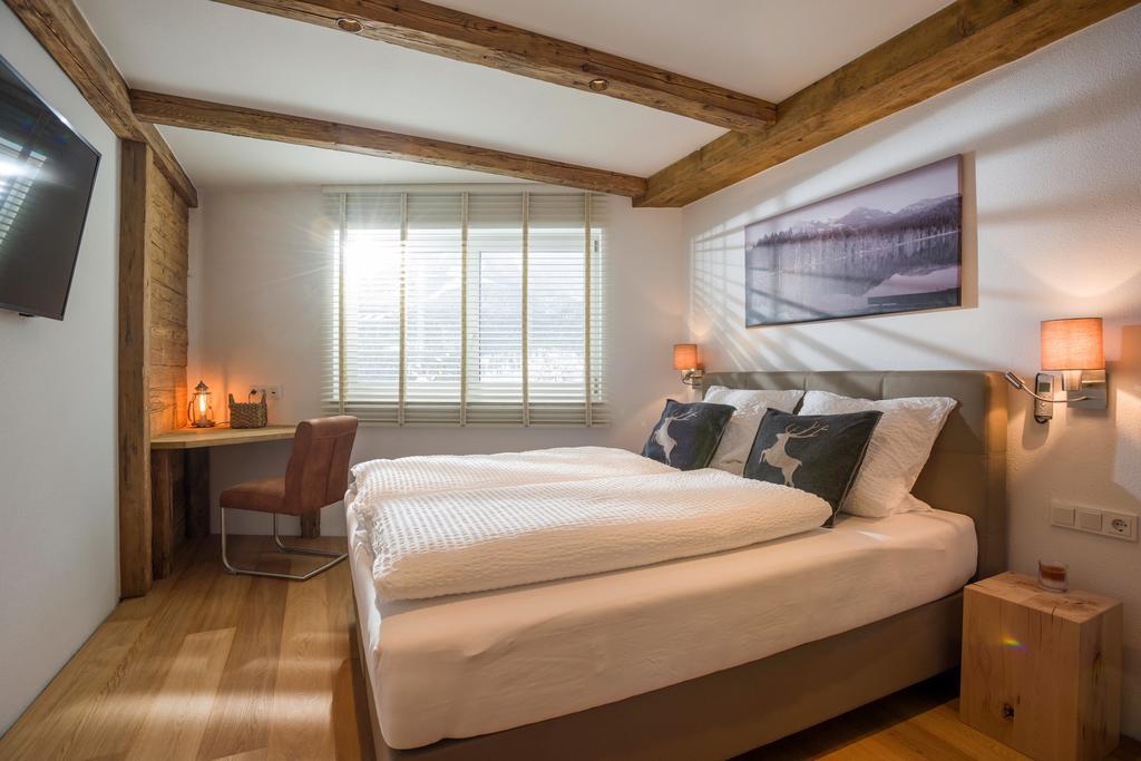 Luxus Ferienwohnung Almhuette Brixen im Thale Phòng bức ảnh
